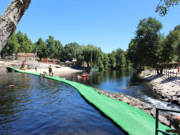 açudes da praia fluvial de rapoula do côa