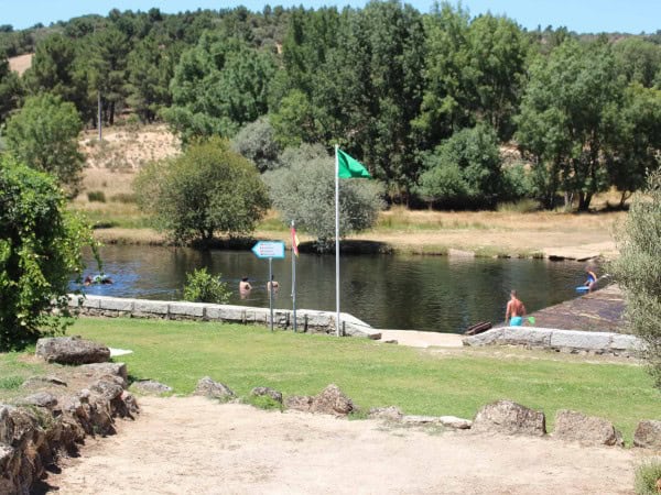 Praia Fluvial de Badamalos